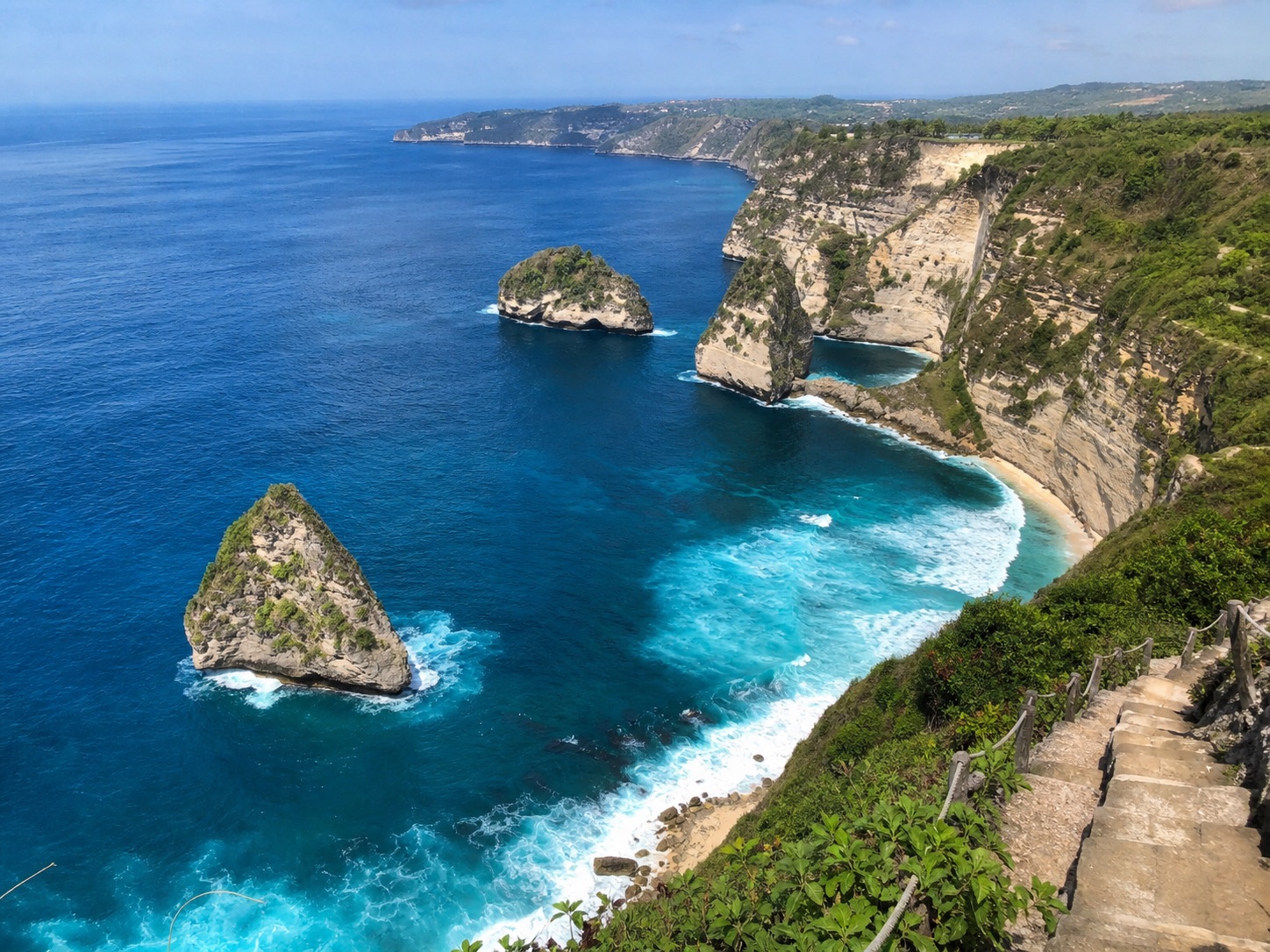 Turquoise coastline and limestone cliffs of Nusa Penida